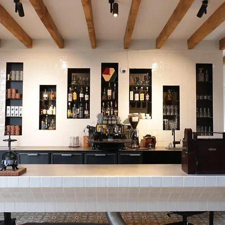 De 6 Linden Gastronomisch Boutique Hotel-3